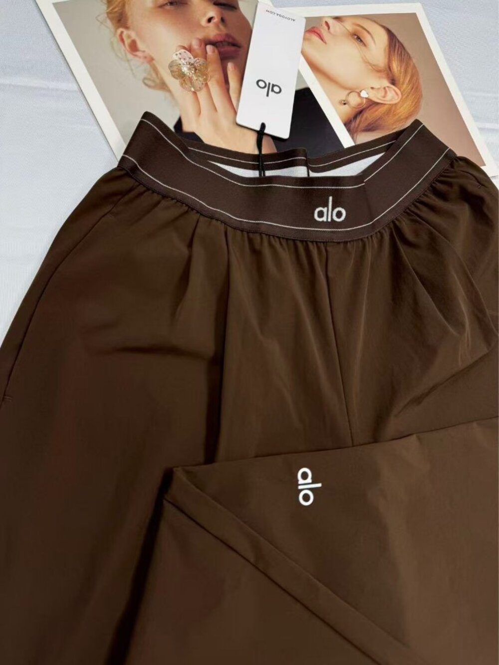 💐ALO Yoga Women's Espresso Wide-Leg Straight Suit Up Pants 😝 30” Inseam | New - Picture 3 of 8